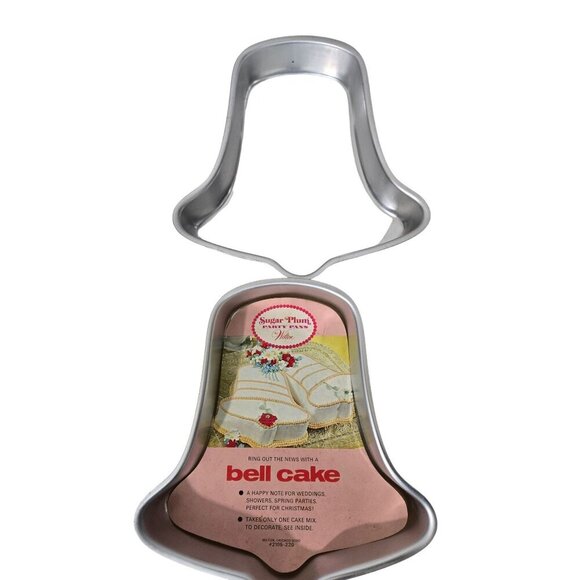 Wilton‎ Sugar Plum Fairy Bell Cake Pan 1971 Christmas, Wedding Aluminum set of 2 - Picture 1 of 8